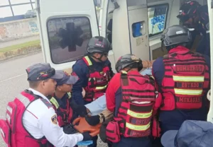 Motorizada resultó lesionada tras colisión en la avenida Bella Vista de Maturín